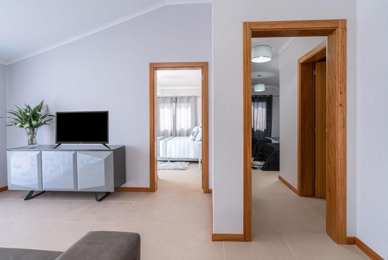 أركو دا كالهيتا Casa Raimunda, Big Apartment With Amazing Views المظهر الخارجي الصورة