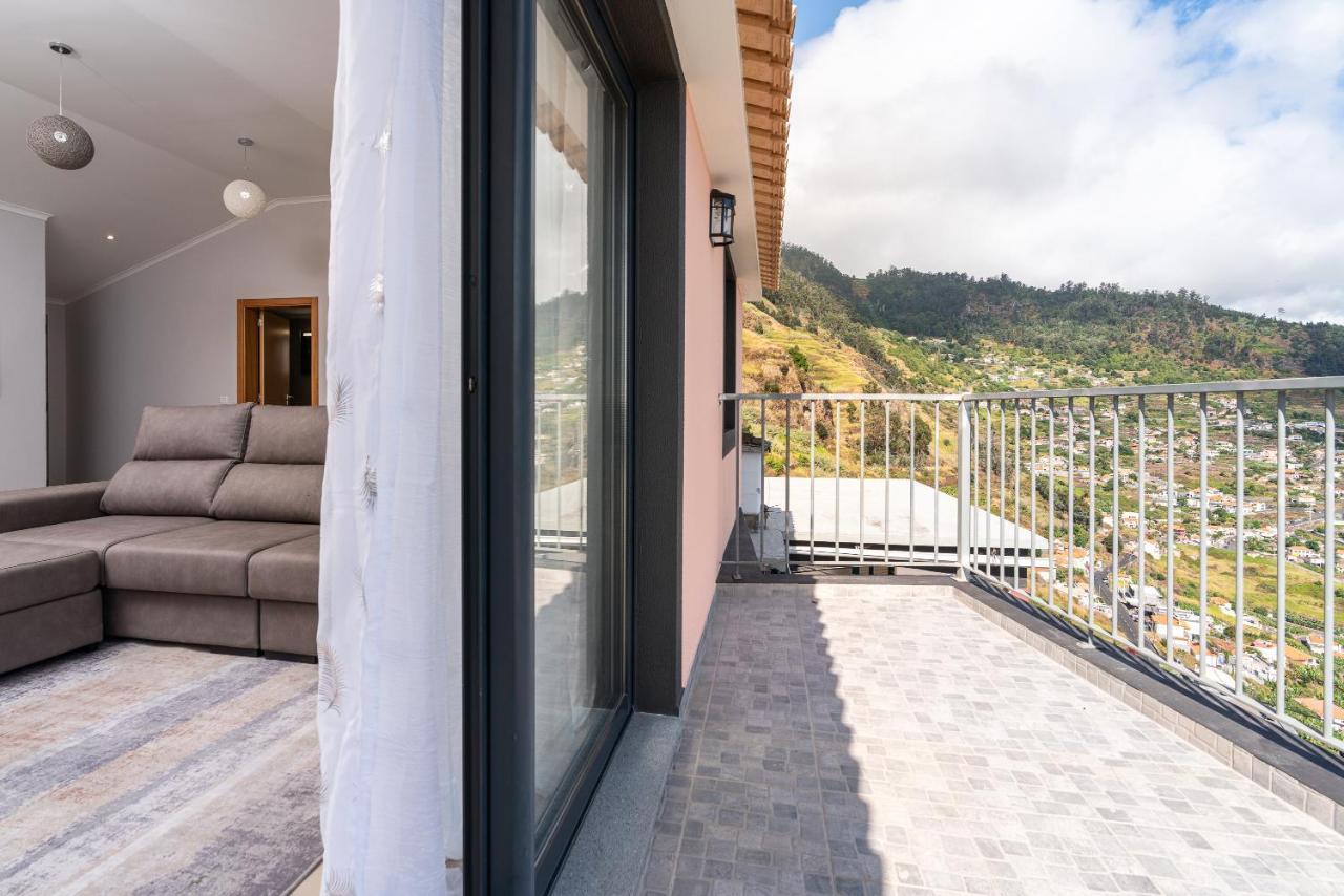 أركو دا كالهيتا Casa Raimunda, Big Apartment With Amazing Views المظهر الخارجي الصورة